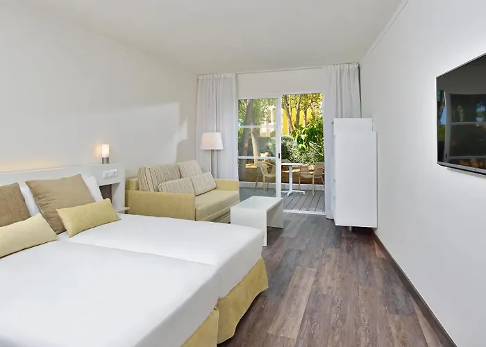 Sol Falco Menorca מלון